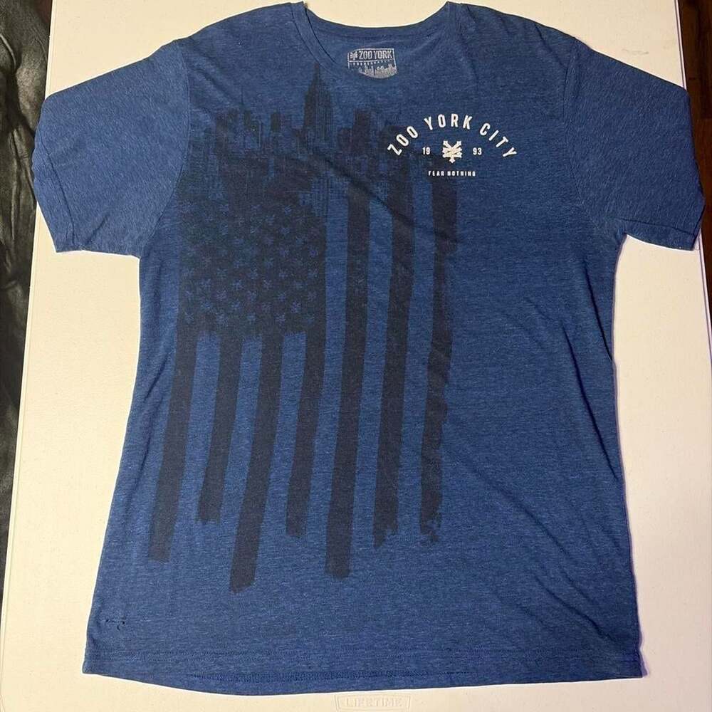 Zoo York Men's Blue and Navy T-shirt